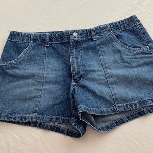 Old Navy Denim Shorts Size 16